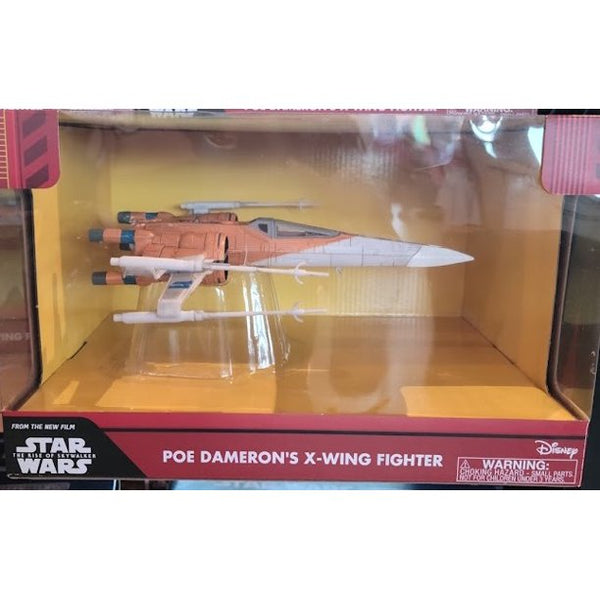 Star Wars Poe Dameron's X-Wing Fighter